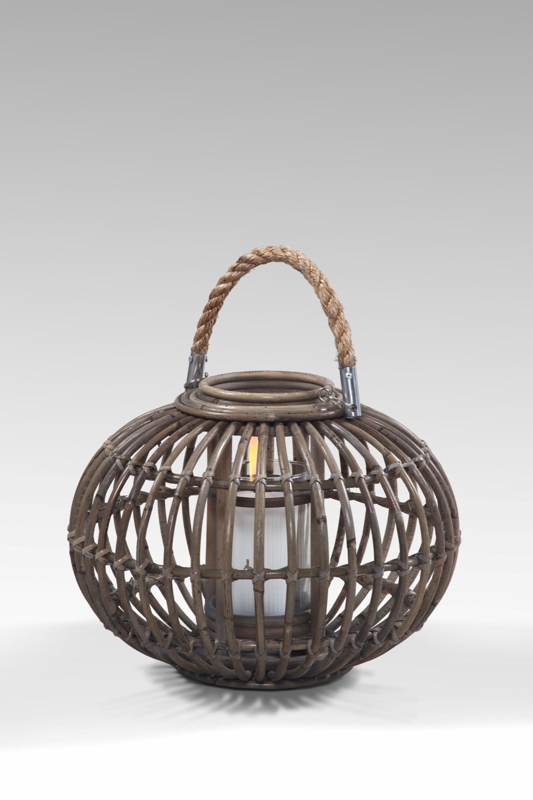Rattan lantern Sammy – boho decor, handwoven and handmade in Bali