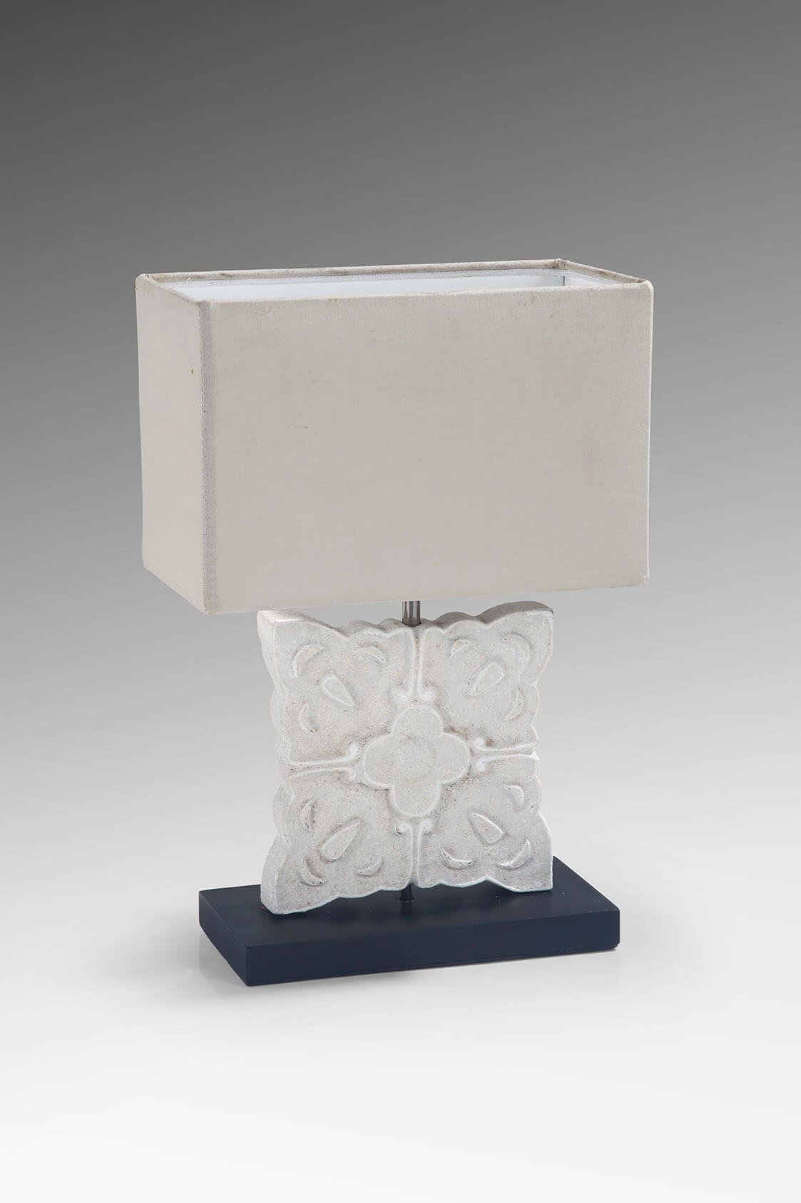 Carving Table Lamp With Shade Without Electric Cable – Set of 2