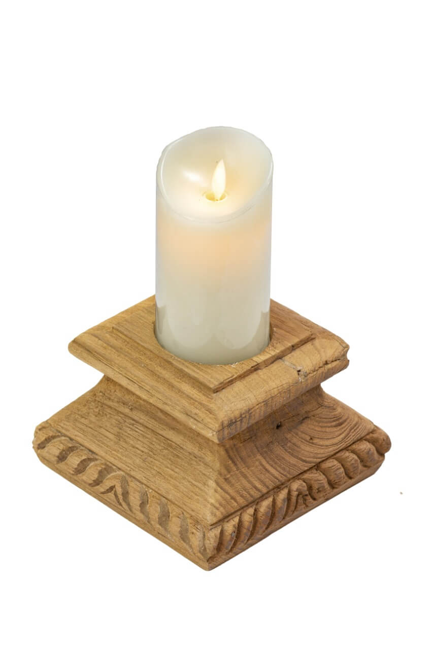 Naomi Candle Holder