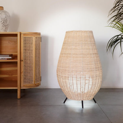 Bali Furniture – Nice Rattan Standing Lamp Without Electric Cable