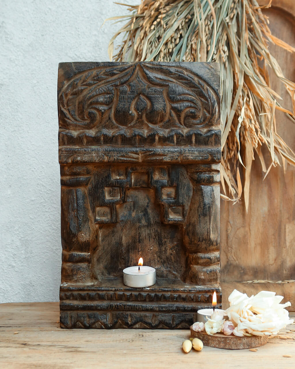 Vijay Candle Holder Carving 