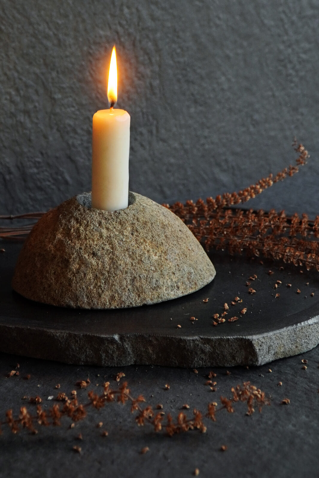 Watu Candle Holder