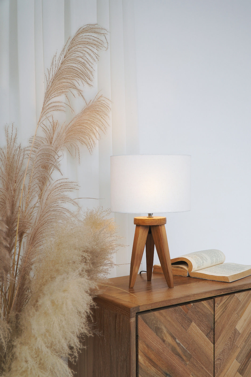 Faro table lamp by BaliSouk – boho decor made in Bali