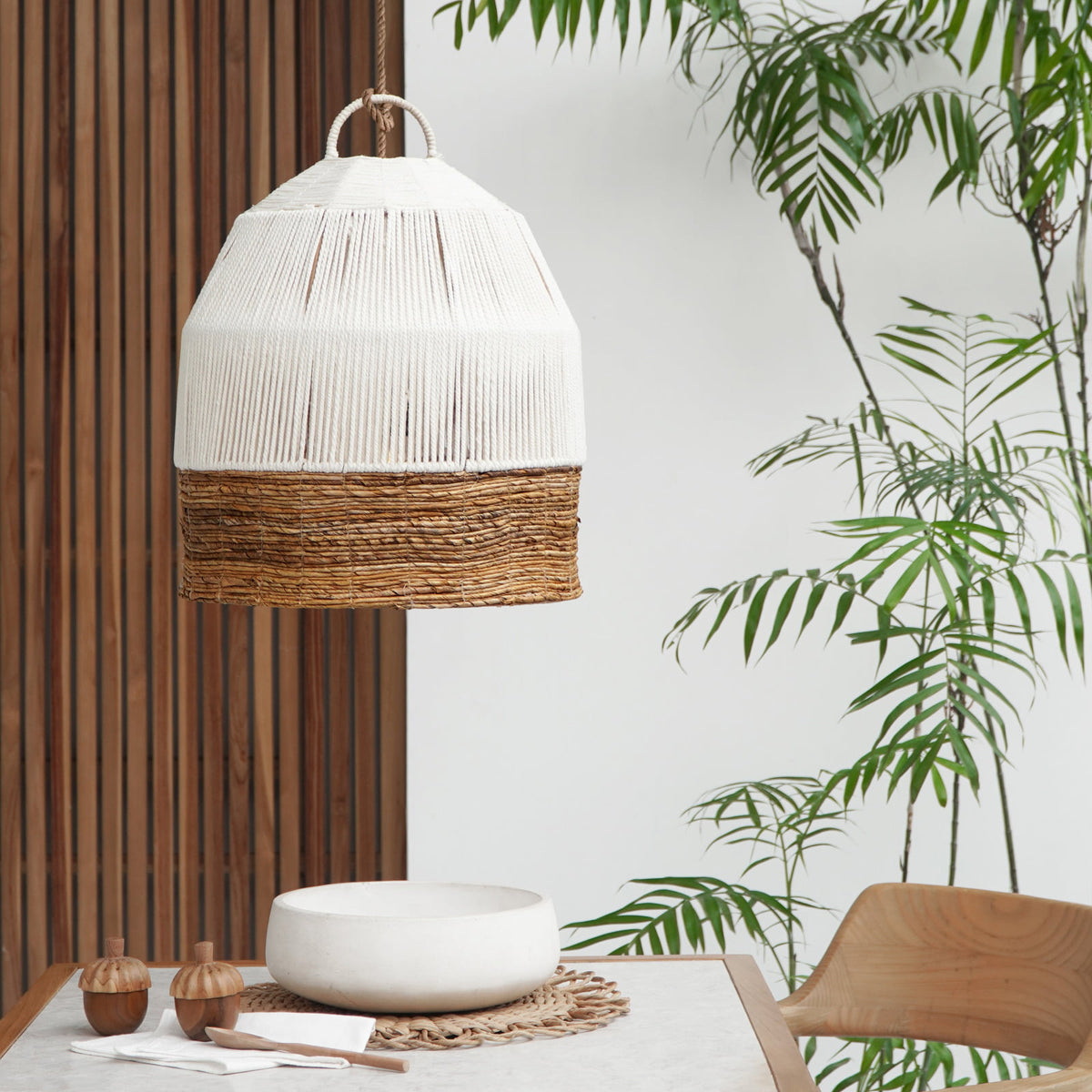 Handmade banana fibre pendant lamp – the Laluna, boho decor made in Bali