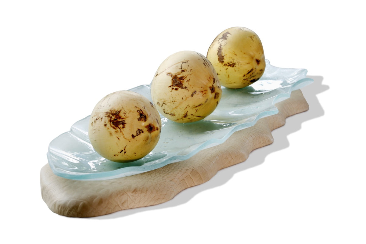 Leaf Glass tray in natural materials – handmade boho decor from Bali