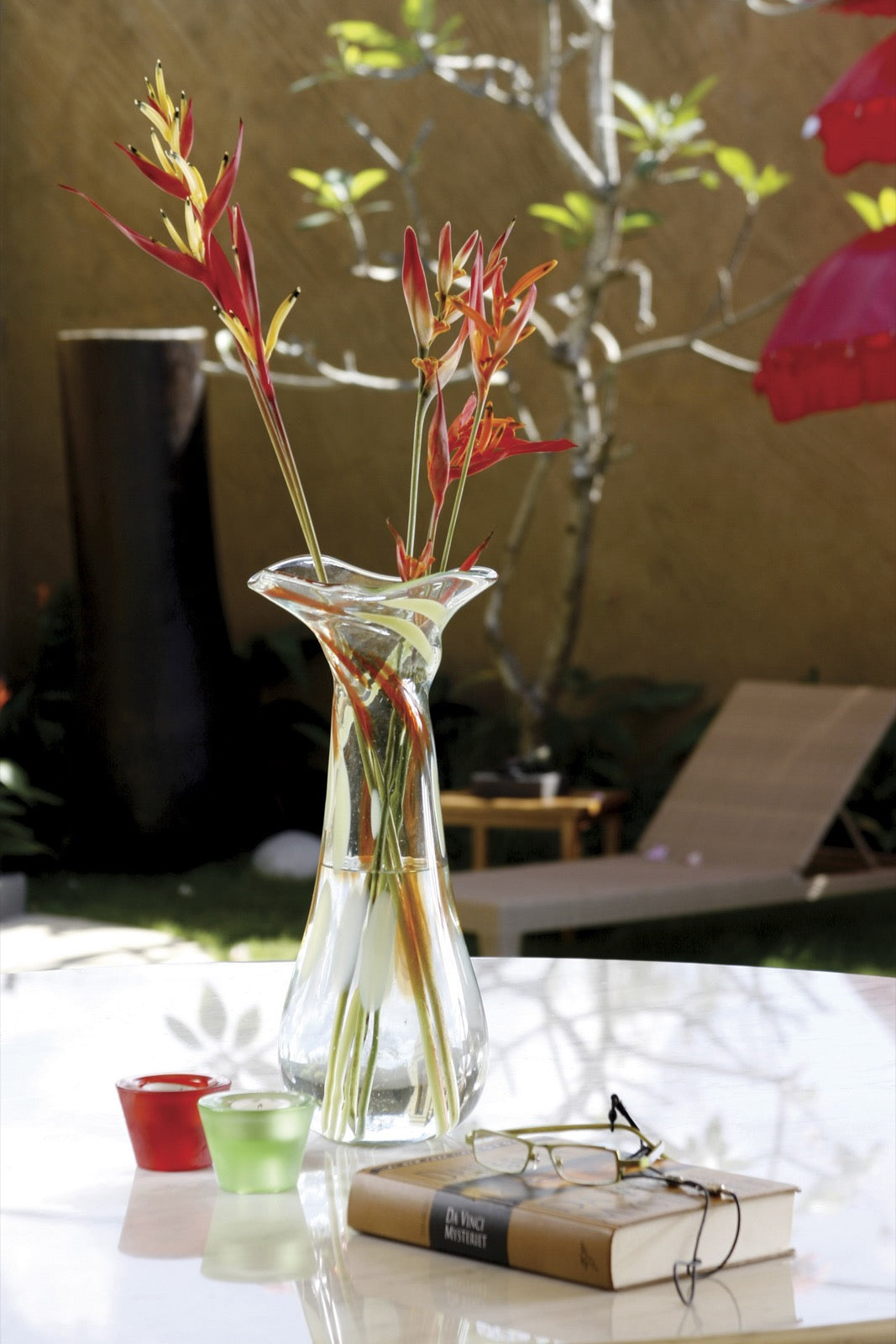 Handmade glass vase – the Spining Glass, boho decor made in Bali