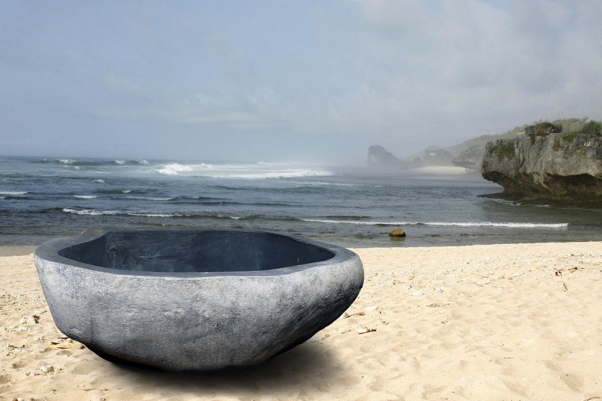 The Car bathtub – natural materials, boho furniture handmade in Bali