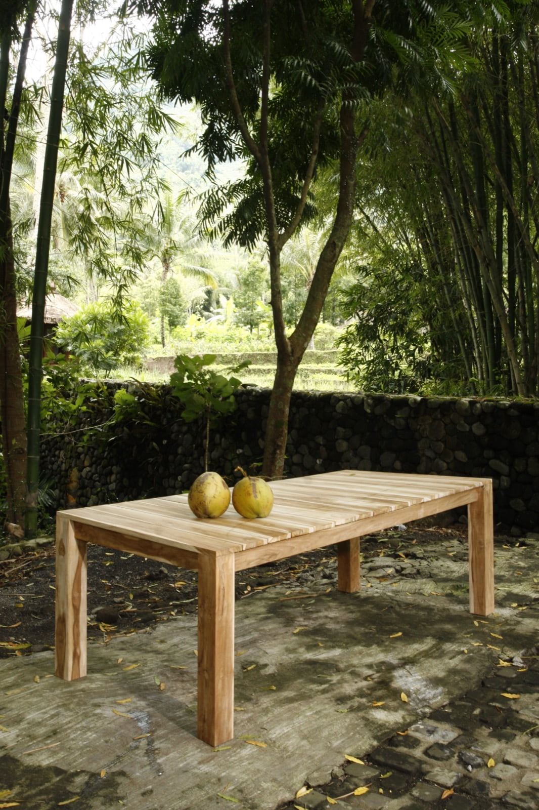 Teak dining table Kolding – boho furniture handcrafted in Bali by BaliSouk