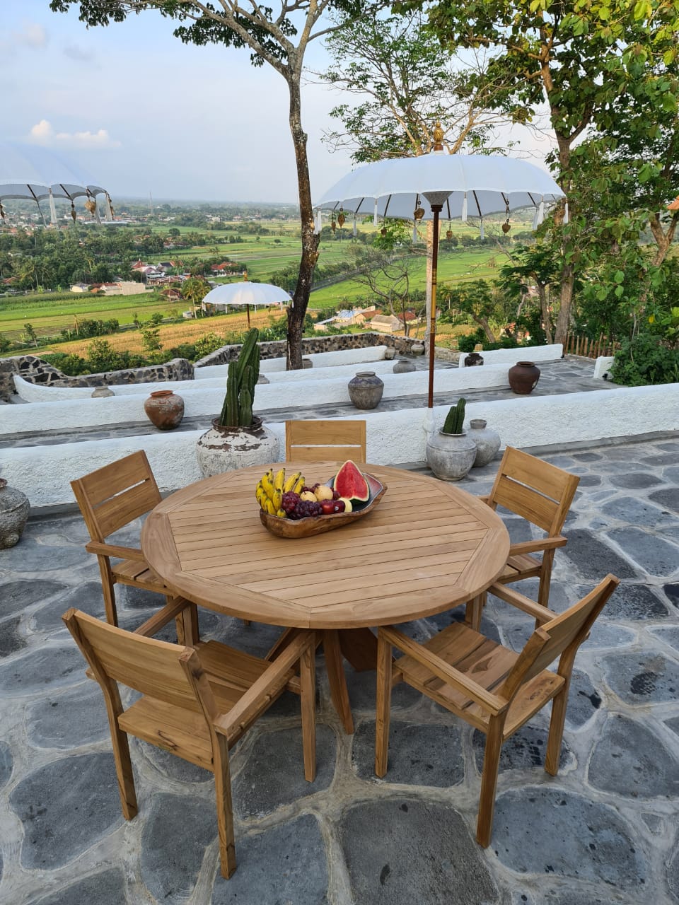Batavia table by BaliSouk – boho furniture made in Bali