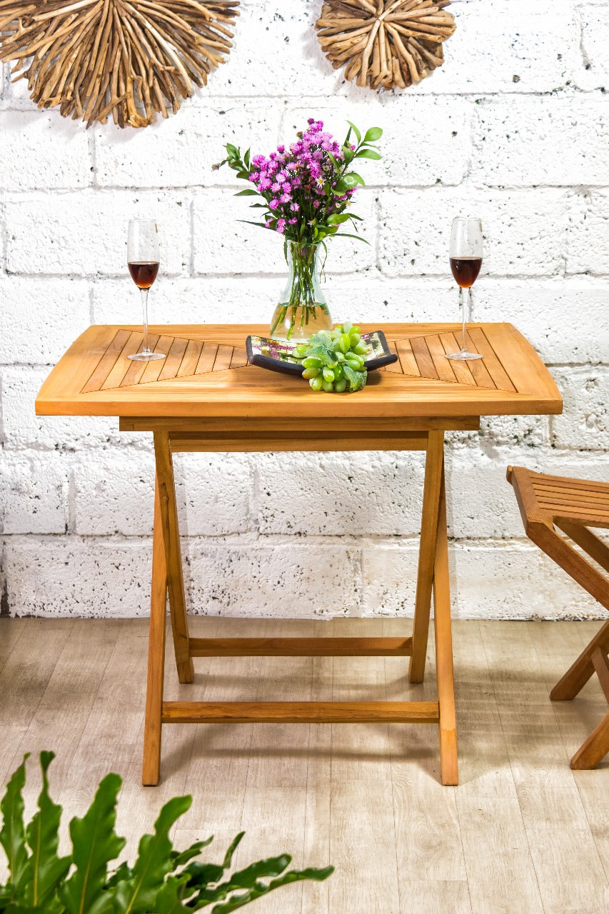 The Neo Modena table – natural materials, boho furniture handmade in Bali