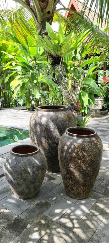 Bali Furniture – Sparta Straight Neck Round Vase Deco S/3