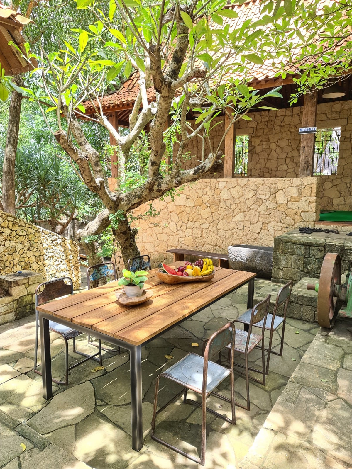 Chania Table Open 5 Slat