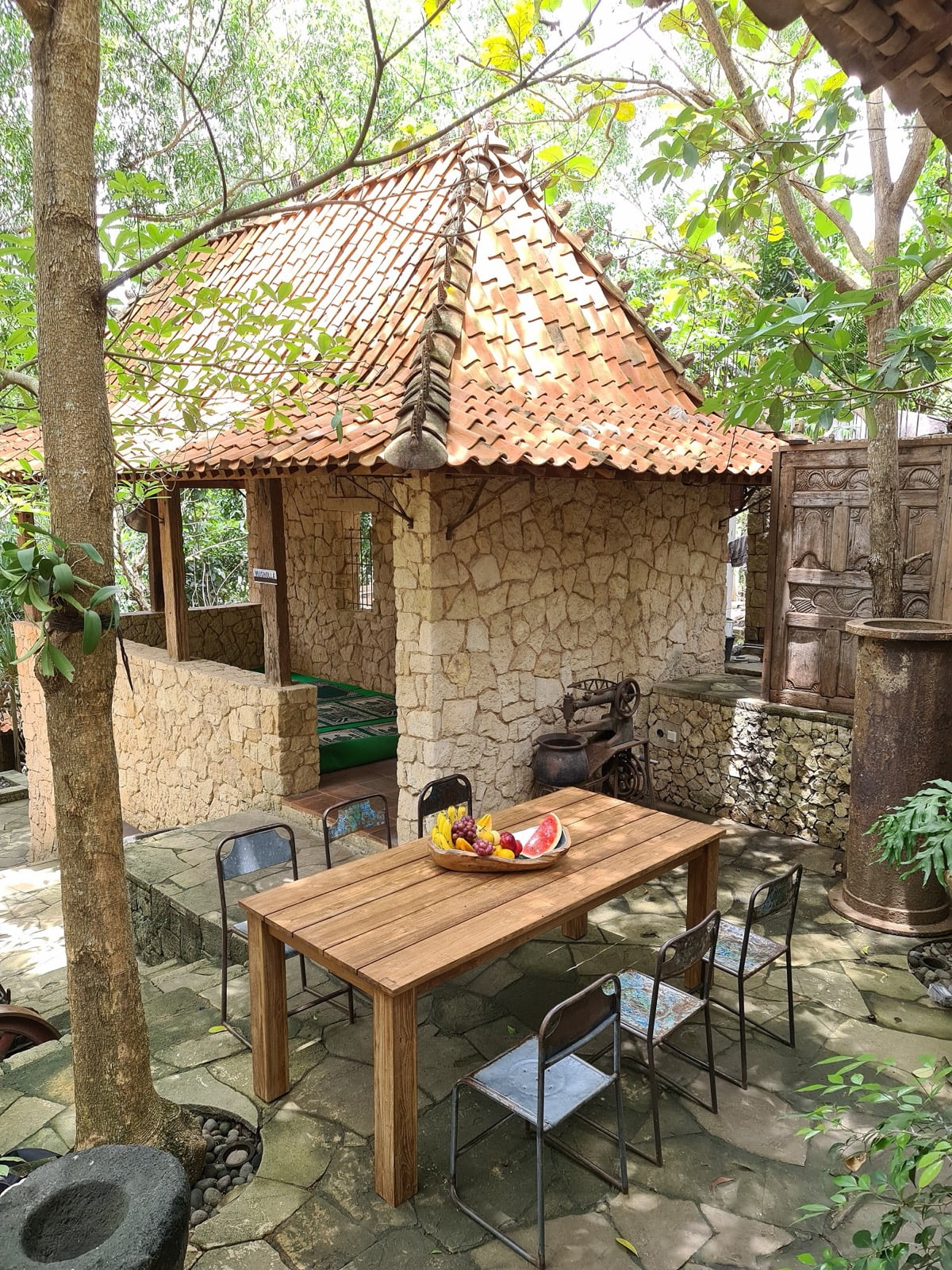 Orangon Open Slats table by BaliSouk – boho furniture made in Bali