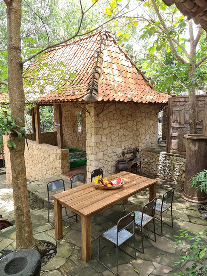Orangon Open Slats table by BaliSouk – boho furniture made in Bali