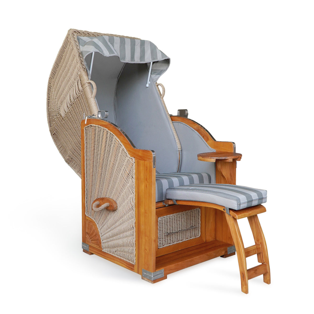 Strandkorb Single strandkorb beach chair by BaliSouk – boho furniture made in Bali