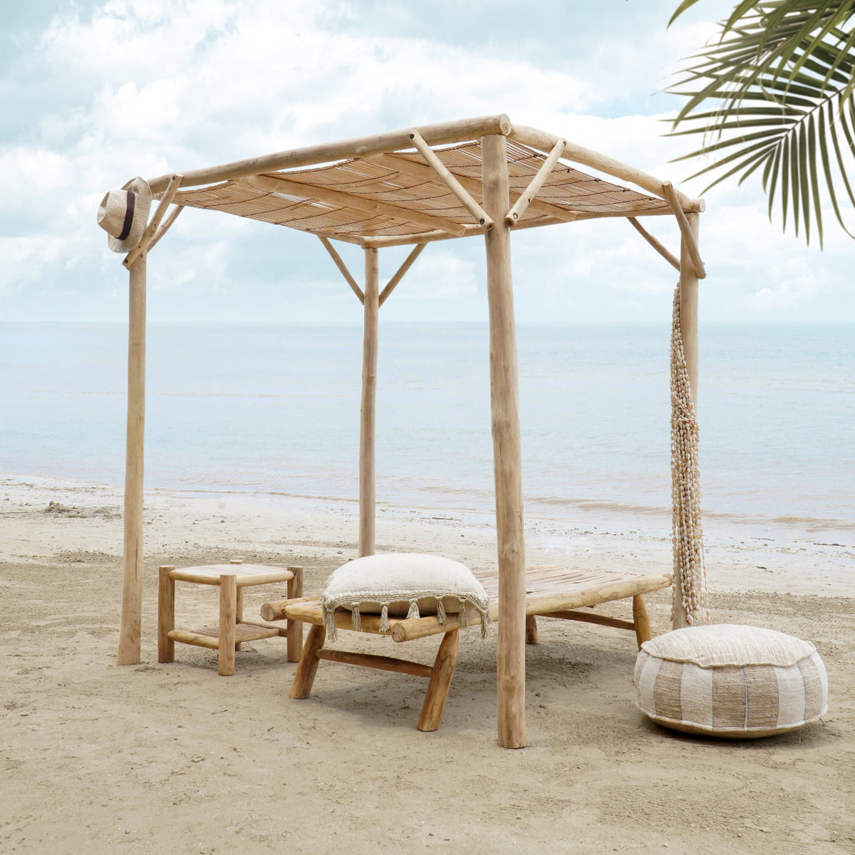 The Gustavia bench – natural materials, boho furniture handmade in Bali