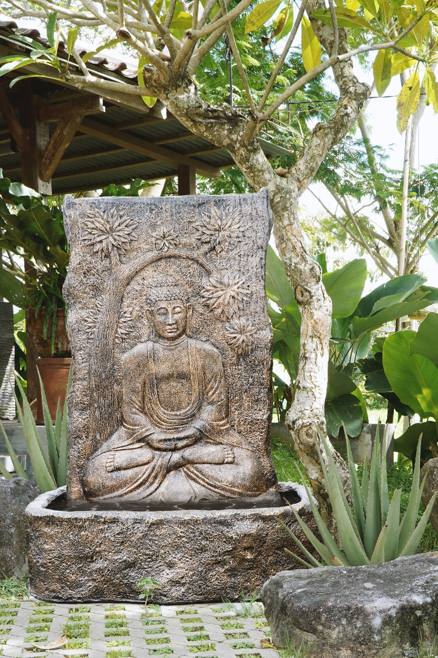 The Buddha Meditation water fountain – natural materials, boho decor handmade in Bali