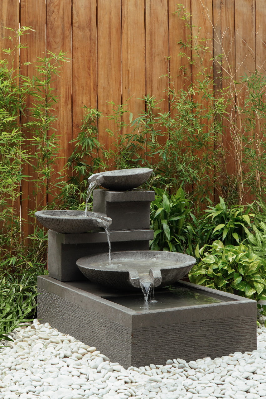 Kelimutu water fountain in natural materials – handmade boho decor from Bali