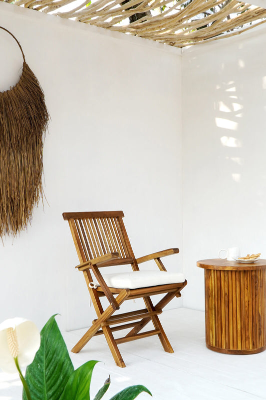 Bali Furniture – Toledo Folding Armchair With White Cushion & With Open Backrest