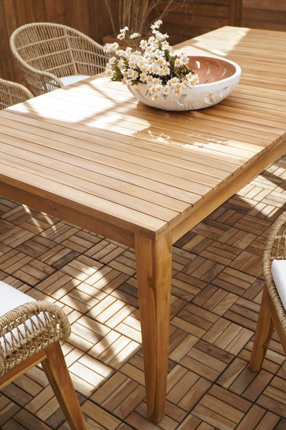 Kinito Dining Table With Slats - Kd
