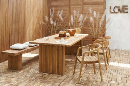 The Bologne dining table – natural materials, boho furniture handmade in Bali