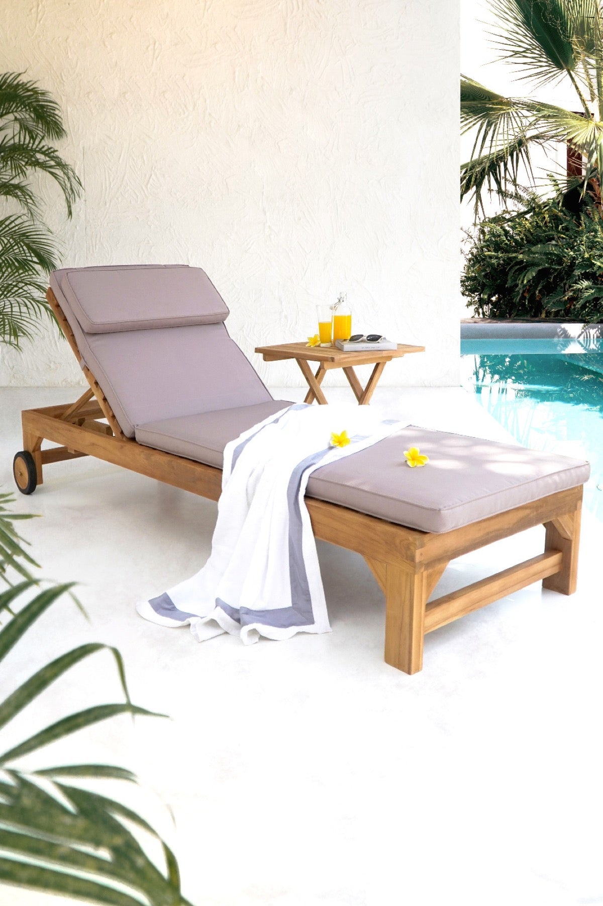 Rama Sun Loungers With Beige Cushion