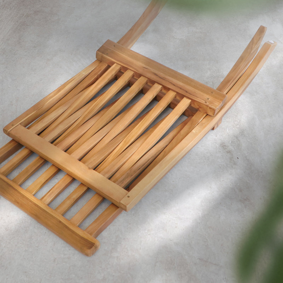 Teak lounge chair Modena – handmade in Bali, boho style
