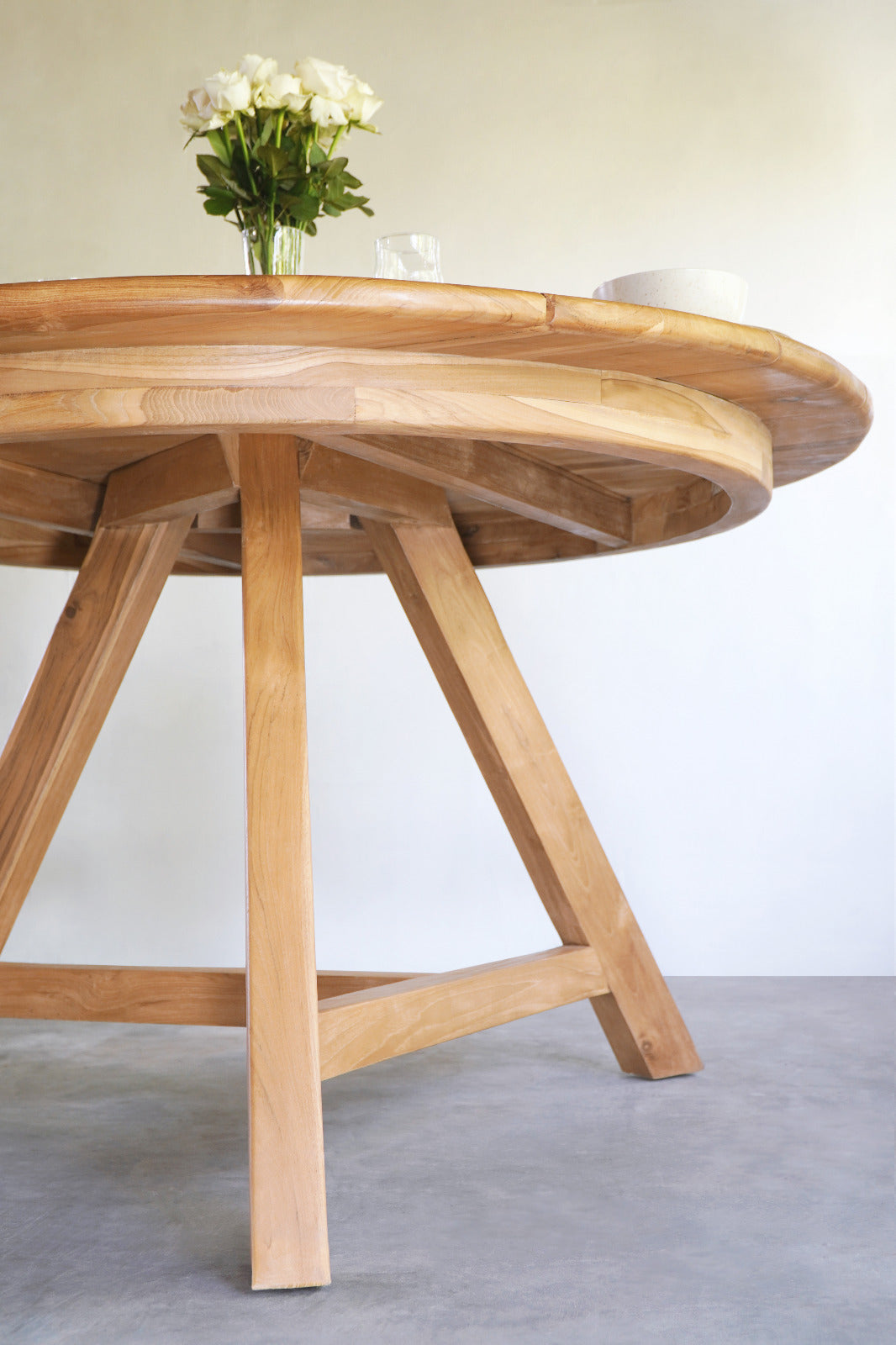 Teak table Lisboa – handmade in Bali, boho style