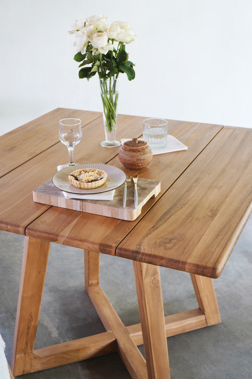 Teak table Lisboa – boho furniture, handwoven and handmade in Bali