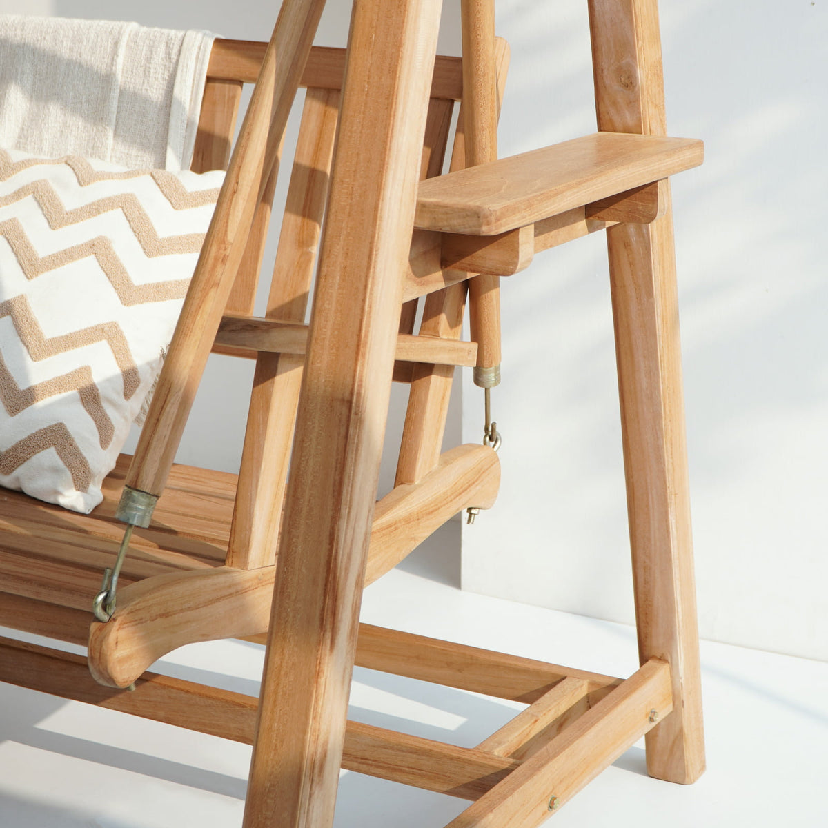 Teak rocking sofa Weimar – handmade in Bali, boho style