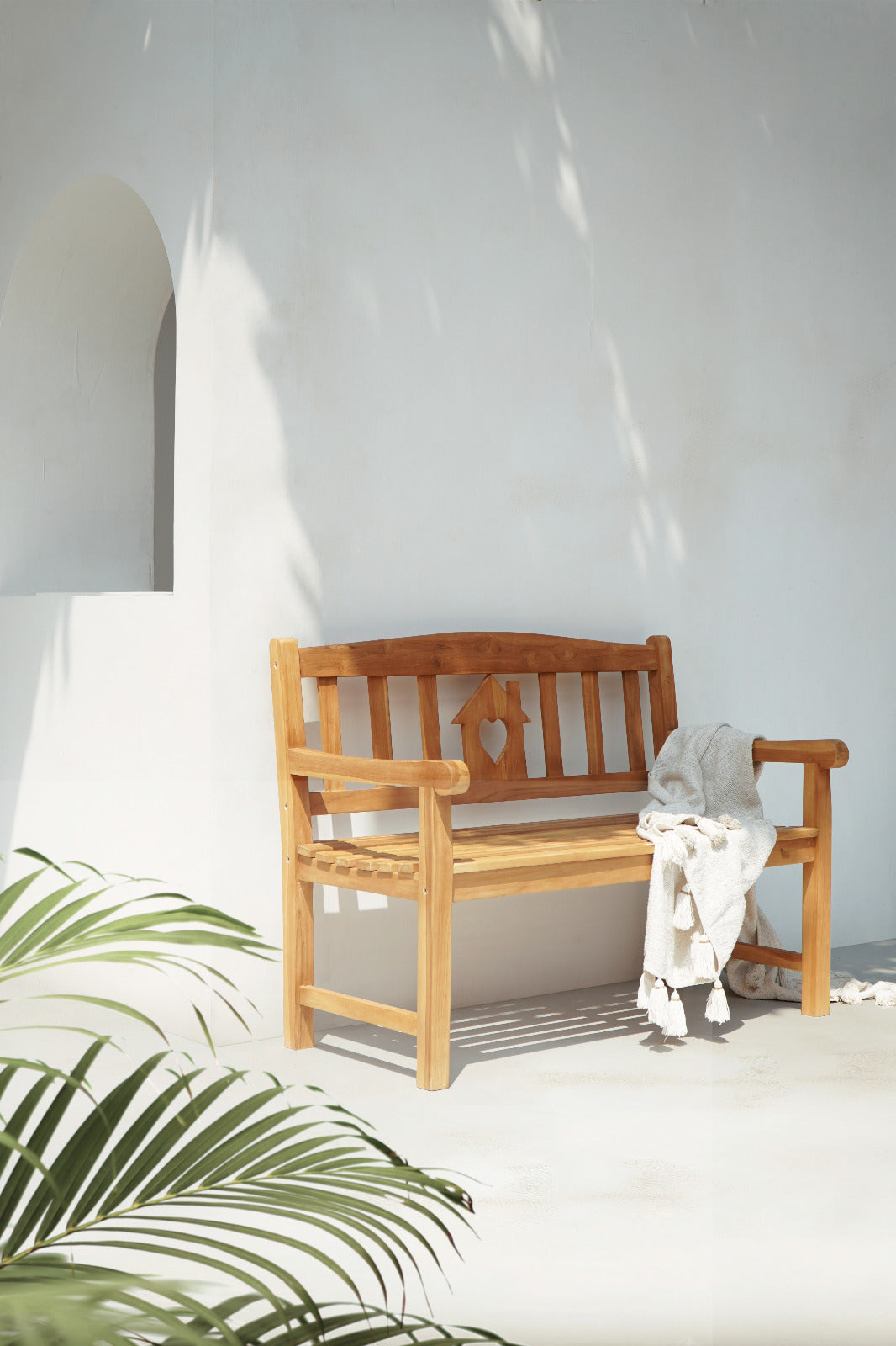 Handmade teak bench – the Haus Mit Herz, boho furniture made in Bali