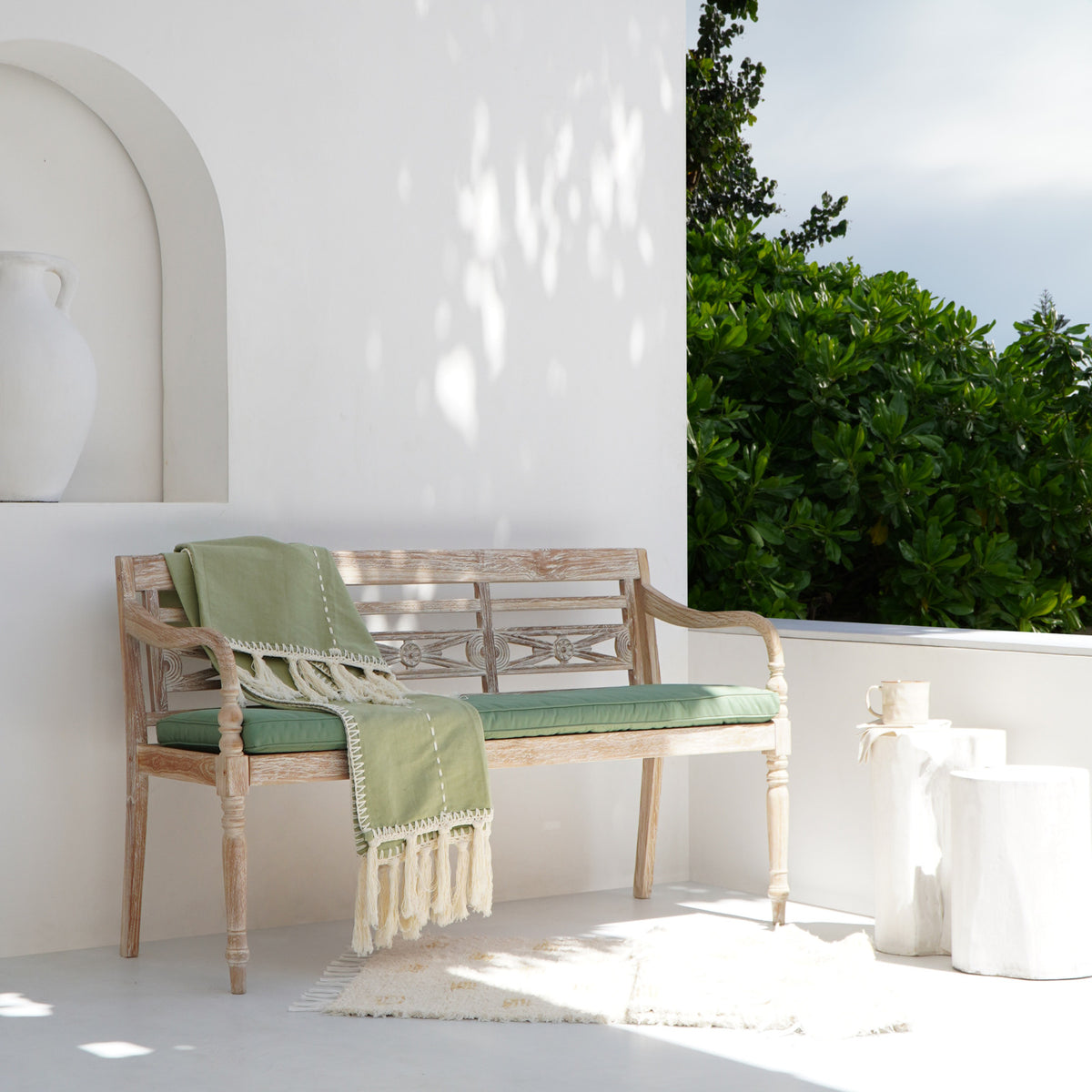 Batavia sofa in natural materials – handmade boho furniture from Bali