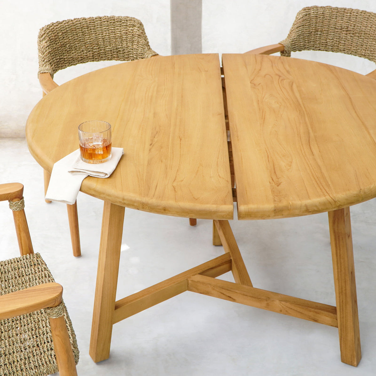 Chehoma table in natural materials – boho furniture by BaliSouk