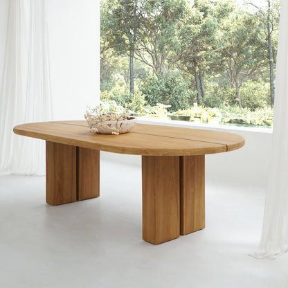 Lionel dining table in natural materials – handmade boho furniture from Bali