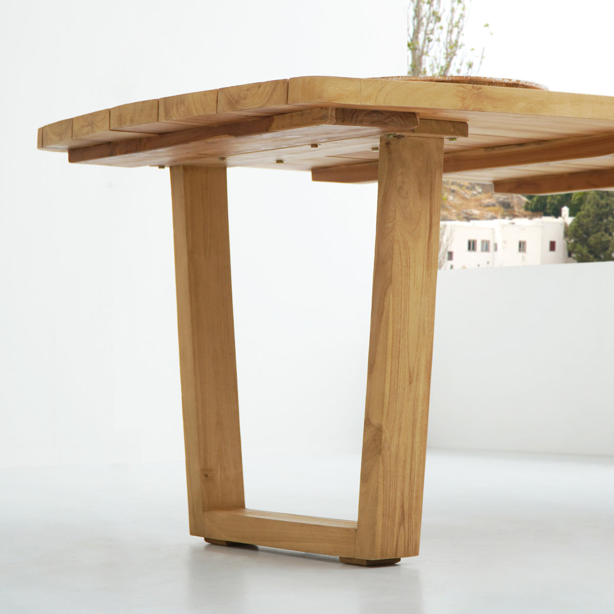 Scandinavia dining table in natural materials – boho furniture by BaliSouk