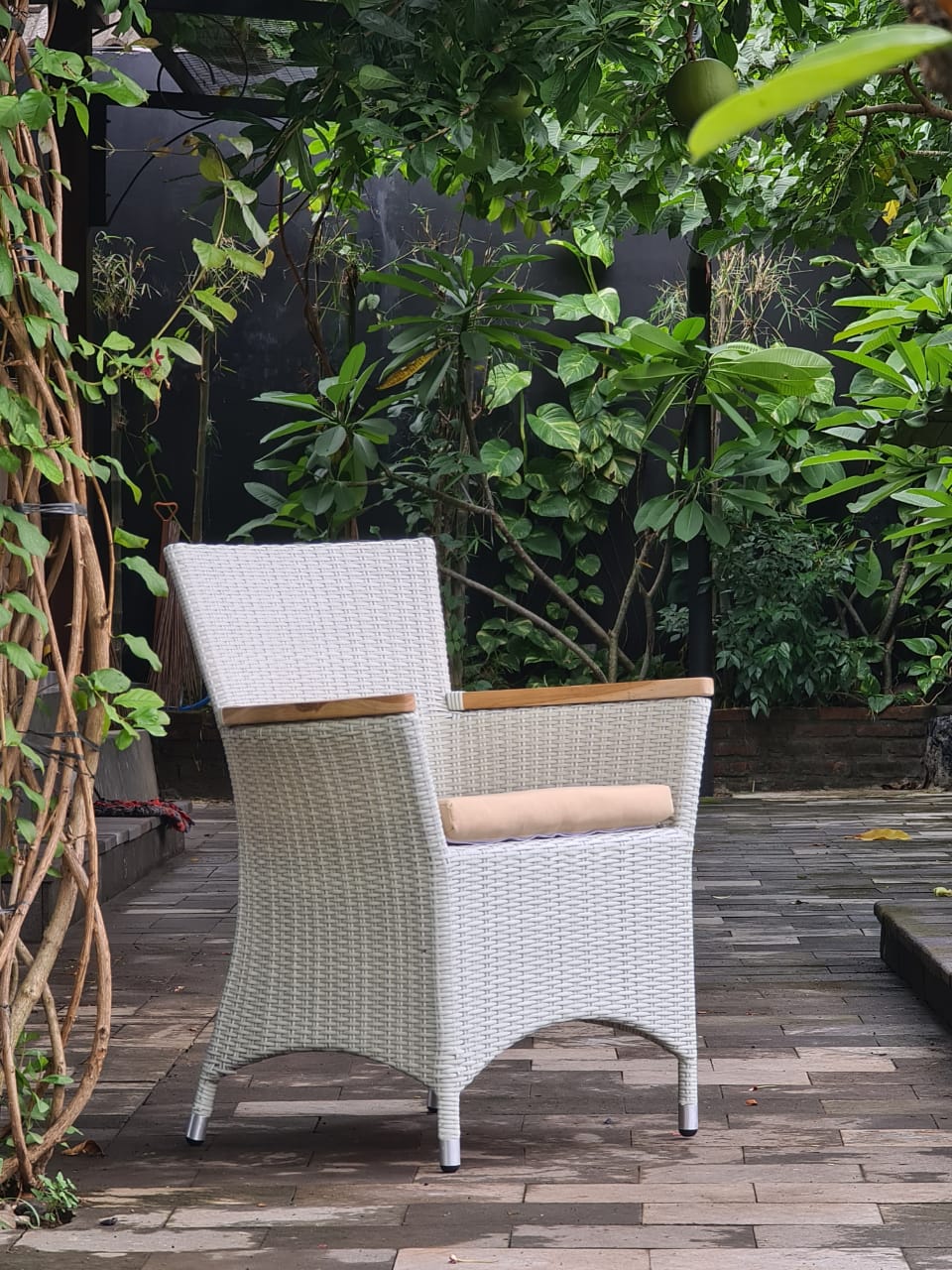 Synthetic rattan armchair Helene Arm – boho furniture, handwoven and handmade in Bali
