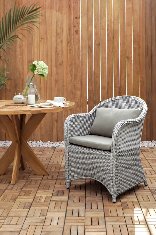 Bali Furniture – Exotic Armchair With White Cushion And Sand Pillow 40*40