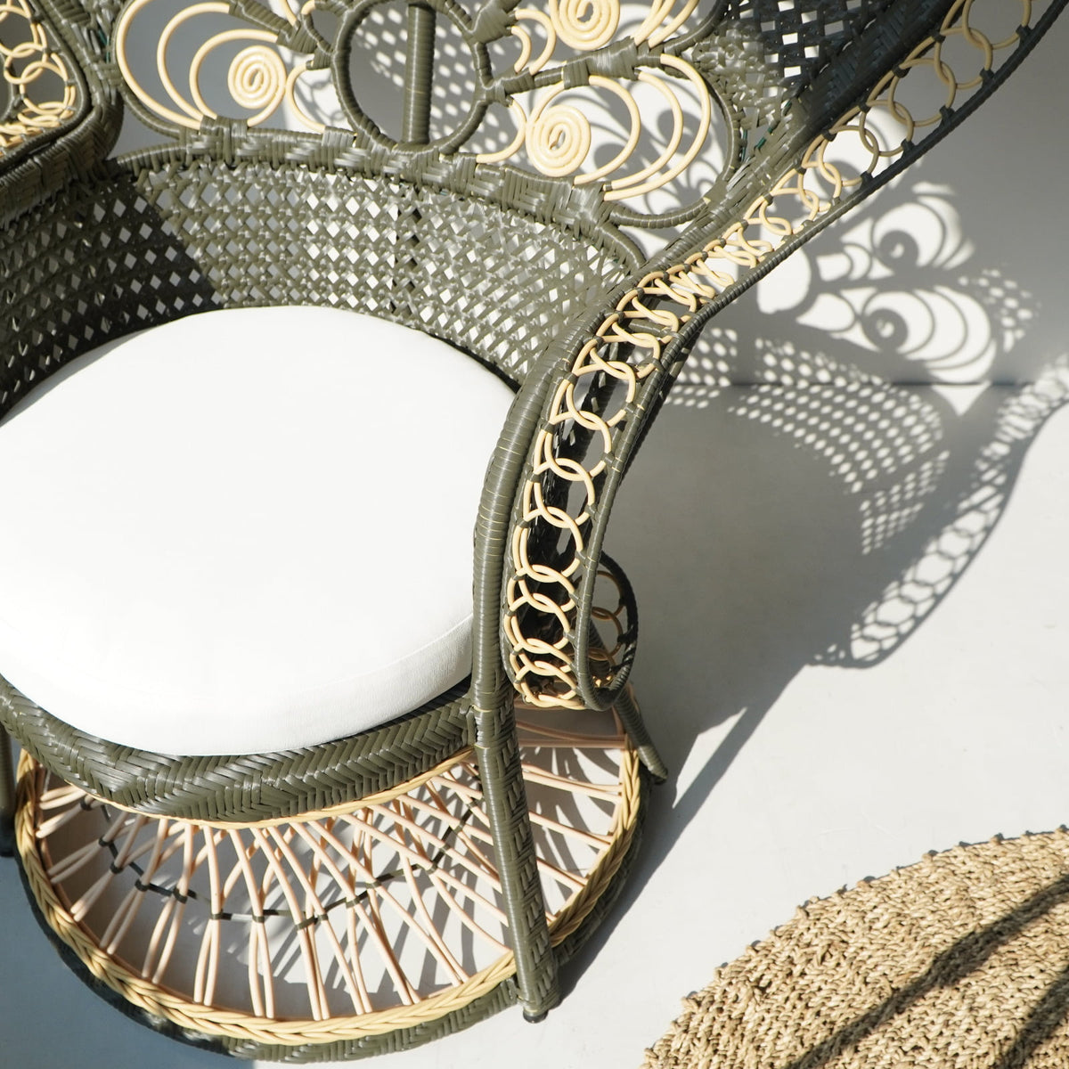 rattan chair Peacock – boho decor handcrafted in Bali by BaliSouk (view 2)