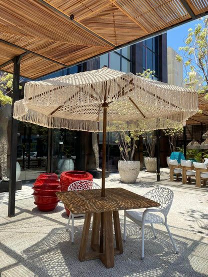 Bali Furniture – Parasol Macrame – The Parasol Macrame introduces an effort