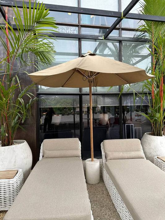 Bali Furniture – Parasol – The Parasol offers a calm, collected loo